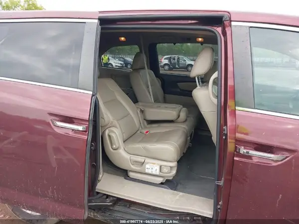 5FNRL5H63GB072391 2016 HONDA ODYSSEY - Image 8