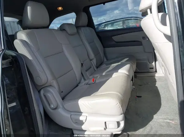 5FNRL5H63GB077588 2016 HONDA ODYSSEY - Image 8