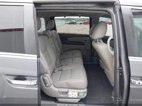 5FNRL5H63GB082371 2016 HONDA ODYSSEY - Image 8