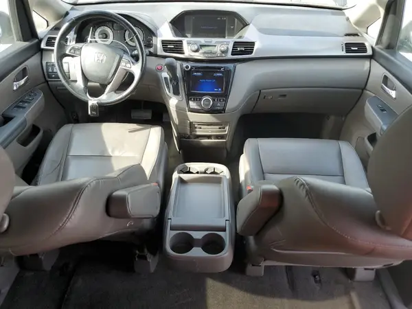 5FNRL5H63GB089823 2016 HONDA ODYSSEY - Image 8