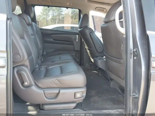 5FNRL5H63GB102361 2016 HONDA ODYSSEY - Image 8