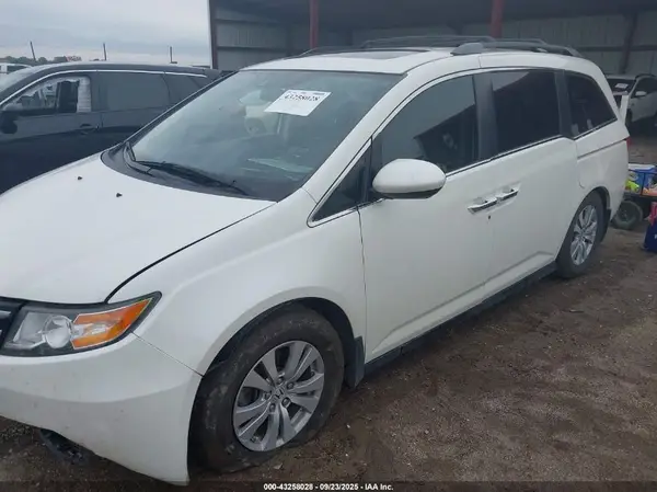 5FNRL5H63GB103526 2016 HONDA ODYSSEY - Image 2