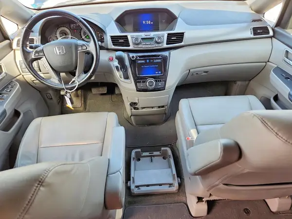 5FNRL5H63GB110699 2016 HONDA ODYSSEY - Image 8