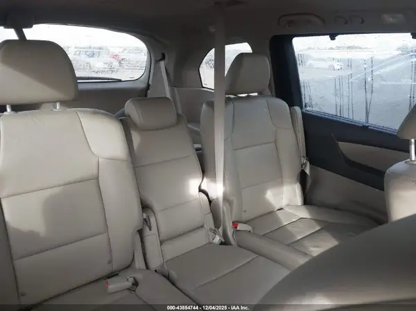 5FNRL5H63GB134758 2016 HONDA ODYSSEY - Image 8