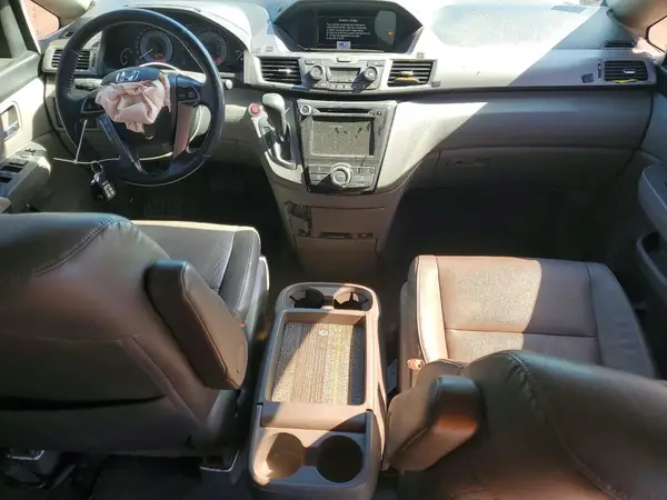 5FNRL5H63HB011477 2017 HONDA ODYSSEY - Image 8