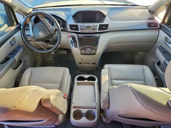 5FNRL5H63HB020390 2017 HONDA ODYSSEY - Image 8