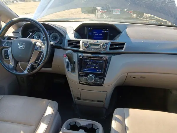 5FNRL5H63HB020776 2017 HONDA ODYSSEY - Image 8
