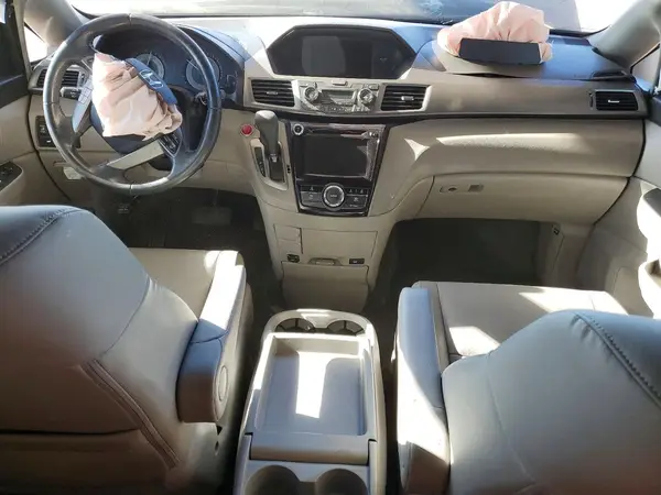 5FNRL5H63HB022186 2017 HONDA ODYSSEY - Image 8