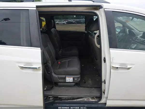 5FNRL5H64GB061495 2016 HONDA ODYSSEY - Image 8