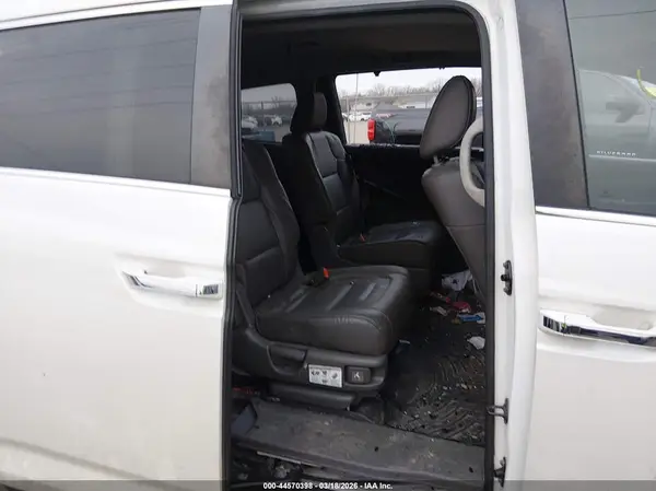 5FNRL5H64GB064672 2016 HONDA ODYSSEY - Image 8