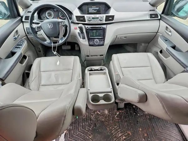 5FNRL5H64GB068074 2016 HONDA ODYSSEY - Image 8