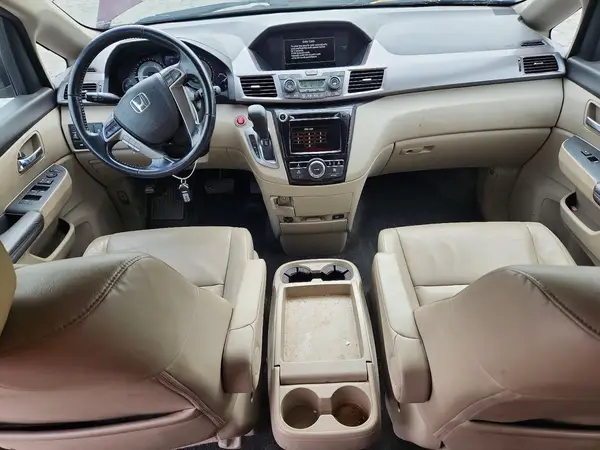 5FNRL5H64GB068415 2016 HONDA ODYSSEY - Image 8