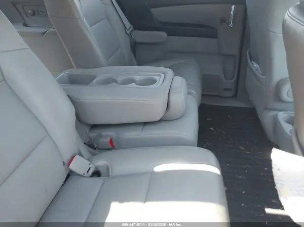 5FNRL5H64GB079432 2016 HONDA ODYSSEY - Image 8