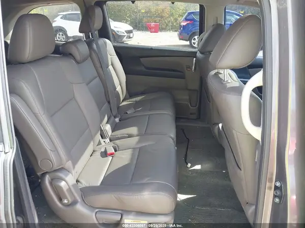 5FNRL5H64GB138477 2016 HONDA ODYSSEY - Image 8