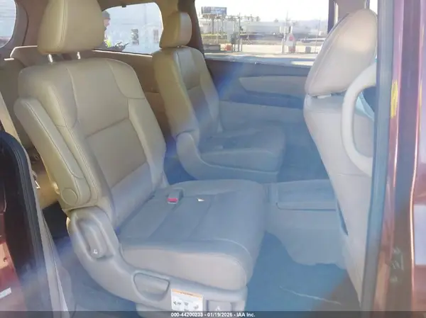 5FNRL5H64GB150998 2016 HONDA ODYSSEY - Image 8