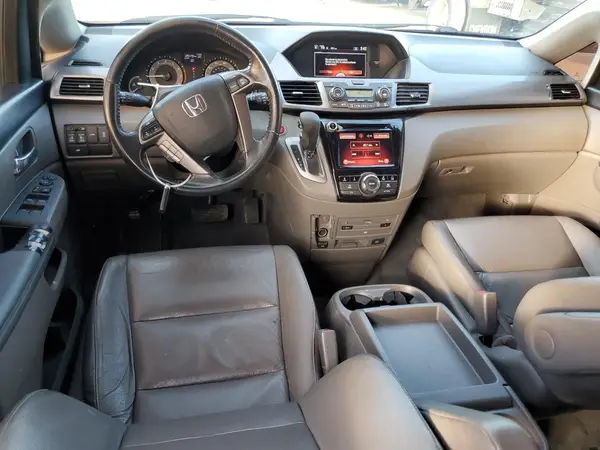 5FNRL5H64GB155473 2016 HONDA ODYSSEY - Image 8