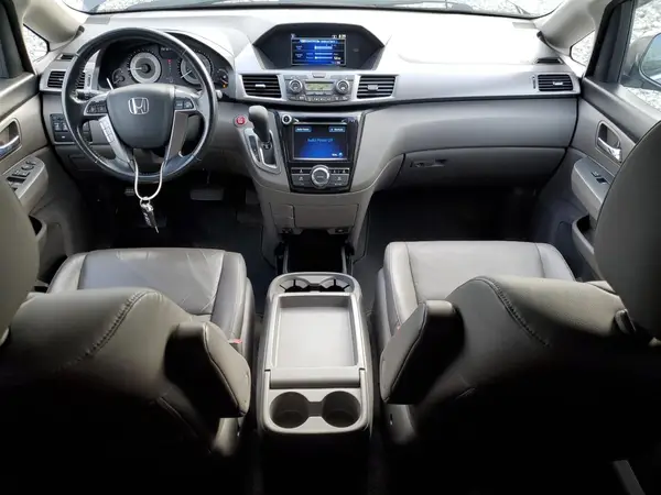 5FNRL5H64GB160947 2016 HONDA ODYSSEY - Image 8