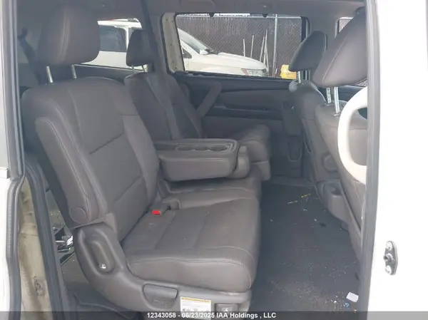 5FNRL5H64GB507998 2016 HONDA ODYSSEY - Image 8