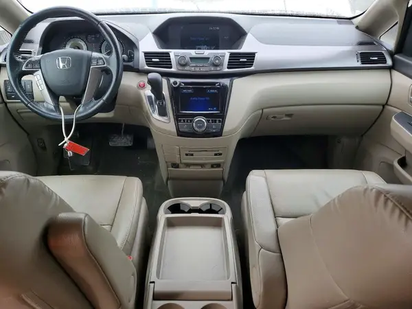 5FNRL5H64HB007907 2017 HONDA ODYSSEY - Image 8