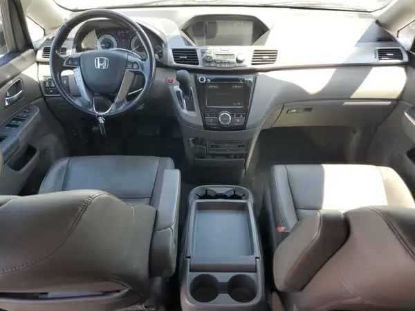 5FNRL5H64HB010385 2017 HONDA ODYSSEY - Image 8