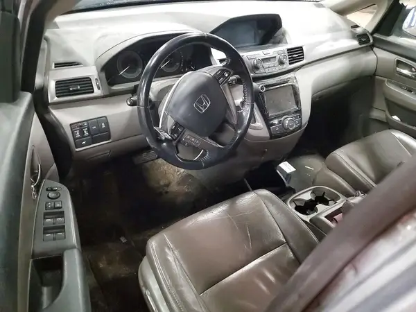 5FNRL5H64HB013853 2017 HONDA ODYSSEY - Image 8