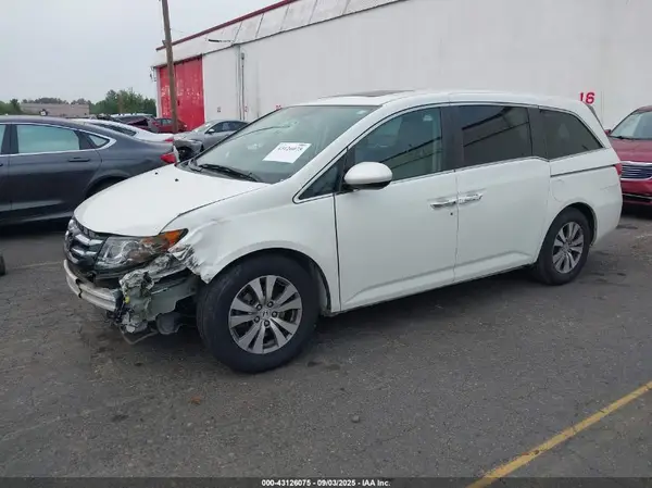 5FNRL5H64HB015375 2017 HONDA ODYSSEY - Image 2