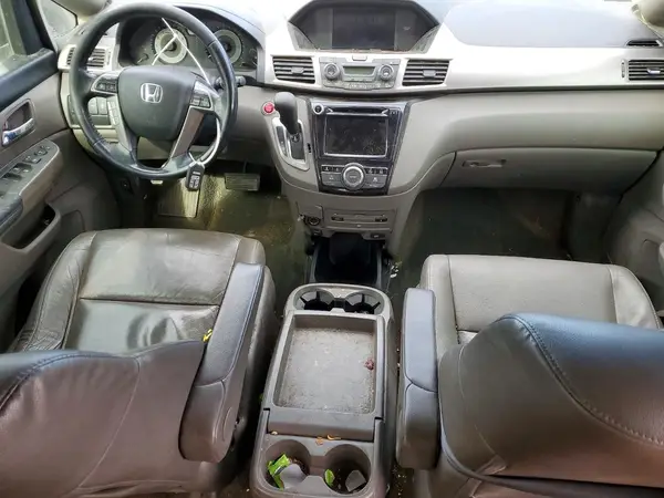 5FNRL5H64HB019331 2017 HONDA ODYSSEY - Image 8