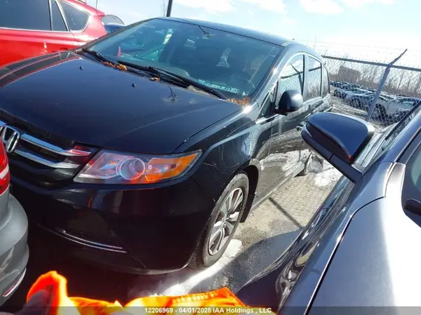 5FNRL5H64HB504374 2017 HONDA ODYSSEY - Image 2