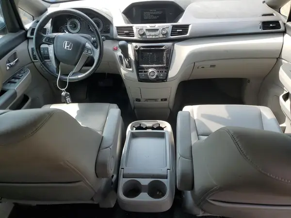 5FNRL5H65GB011415 2016 HONDA ODYSSEY - Image 8
