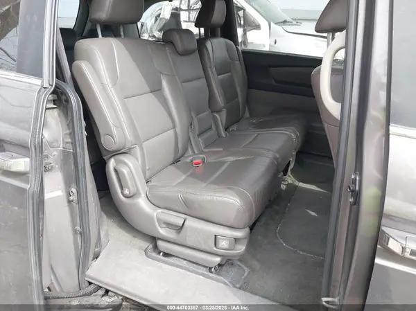 5FNRL5H65GB017666 2016 HONDA ODYSSEY - Image 8