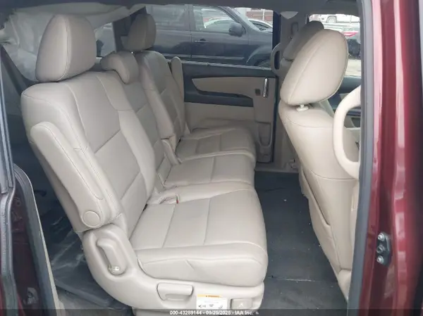 5FNRL5H65GB021569 2016 HONDA ODYSSEY - Image 8