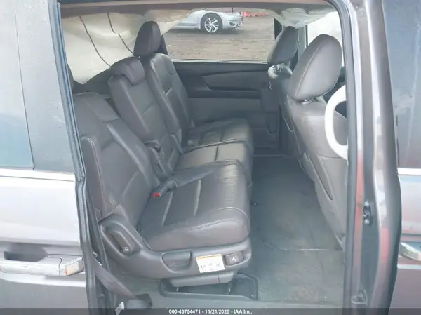 5FNRL5H65GB022351 2016 HONDA ODYSSEY - Image 8