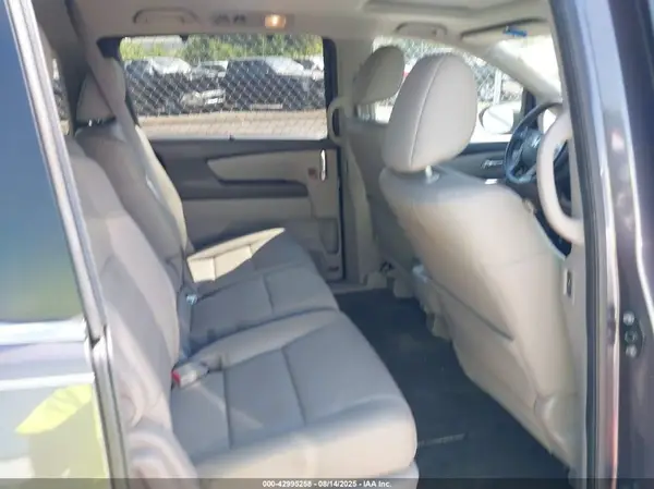 5FNRL5H65GB029736 2016 HONDA ODYSSEY - Image 8
