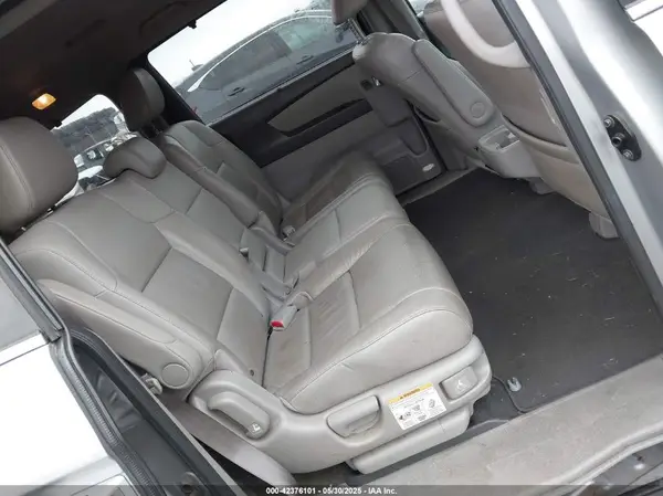 5FNRL5H65GB036542 2016 HONDA ODYSSEY - Image 8
