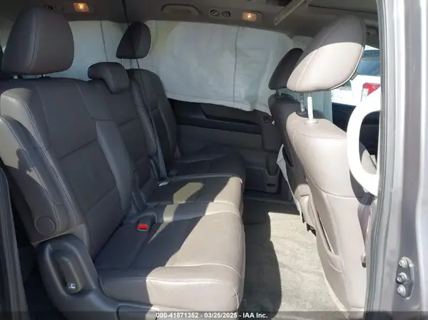 5FNRL5H65GB044401 2016 HONDA ODYSSEY - Image 8