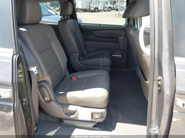 5FNRL5H65GB047704 2016 HONDA ODYSSEY - Image 8