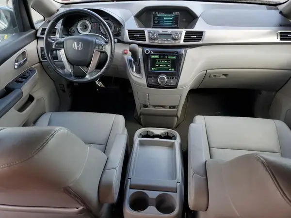 5FNRL5H65GB047962 2016 HONDA ODYSSEY - Image 8