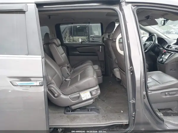 5FNRL5H65GB065748 2016 HONDA ODYSSEY - Image 8