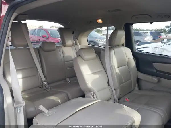 5FNRL5H65GB083845 2016 HONDA ODYSSEY - Image 8