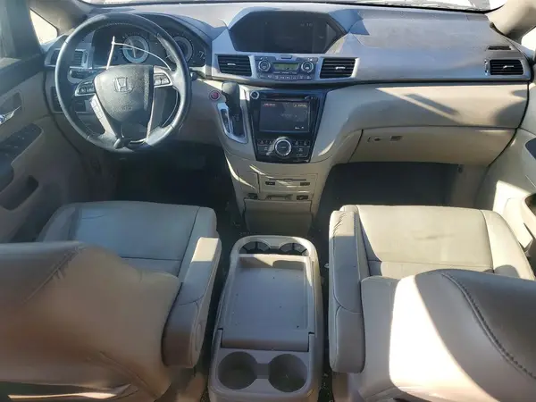 5FNRL5H65GB084137 2016 HONDA ODYSSEY - Image 8