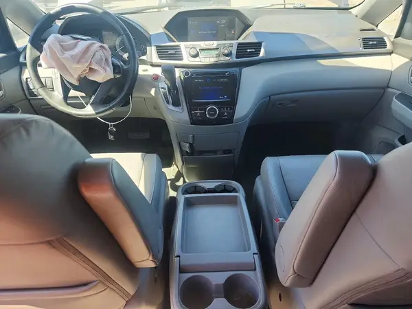 5FNRL5H65GB100840 2016 HONDA ODYSSEY - Image 8