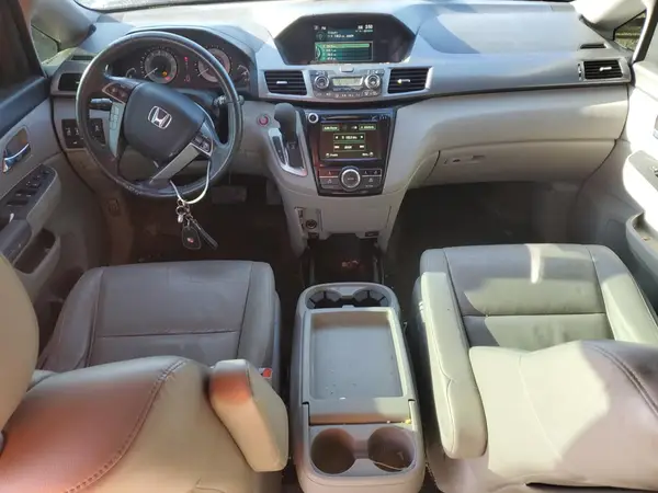 5FNRL5H65GB103740 2016 HONDA ODYSSEY - Image 8