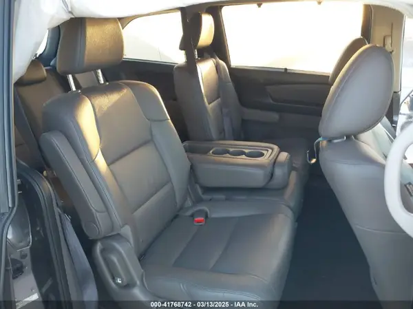5FNRL5H65GB115631 2016 HONDA ODYSSEY - Image 8