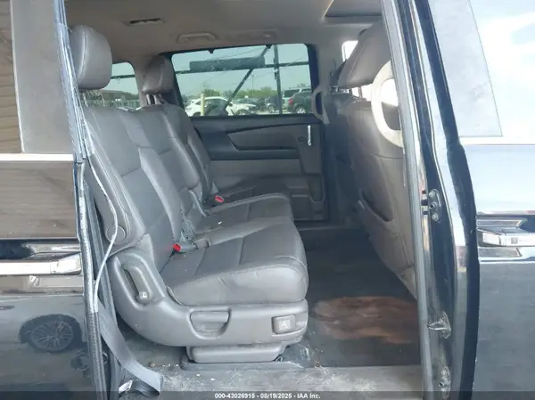 5FNRL5H65GB131313 2016 HONDA ODYSSEY - Image 8