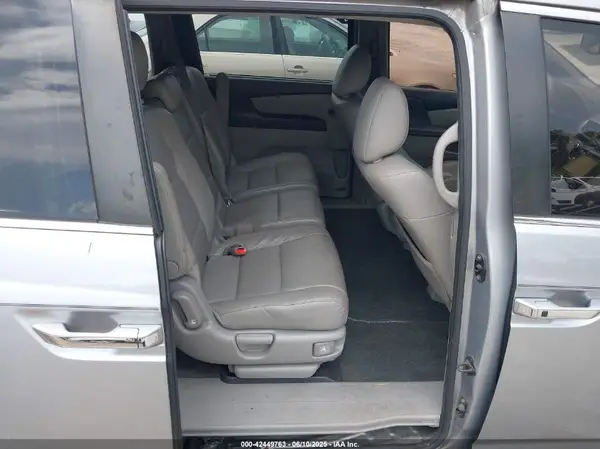 5FNRL5H65GB135359 2016 HONDA ODYSSEY - Image 8