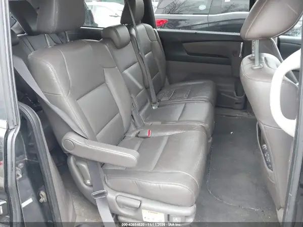 5FNRL5H65GB141257 2016 HONDA ODYSSEY - Image 8