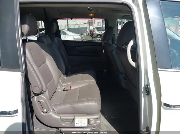 5FNRL5H65GB159452 2016 HONDA ODYSSEY - Image 8