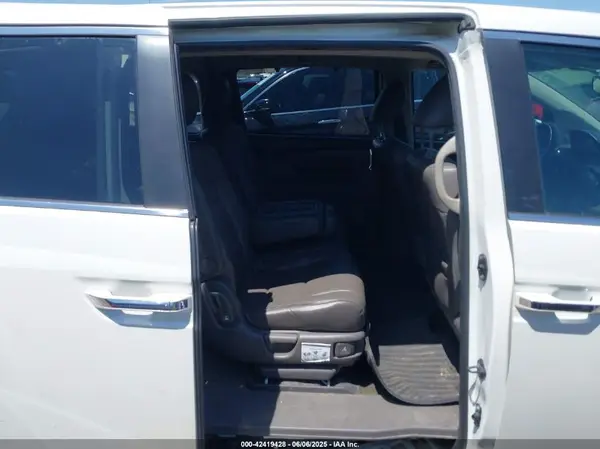 5FNRL5H65HB005003 2017 HONDA ODYSSEY - Image 8