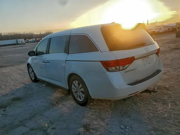 5FNRL5H65HB007897 2017 HONDA ODYSSEY - Image 2