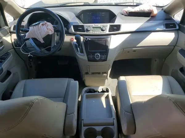 5FNRL5H65HB008466 2017 HONDA ODYSSEY - Image 8